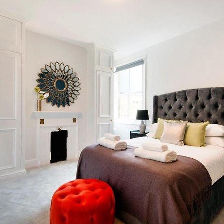Modern Family Home In London Close To Amenities And Train Dış mekan fotoğraf